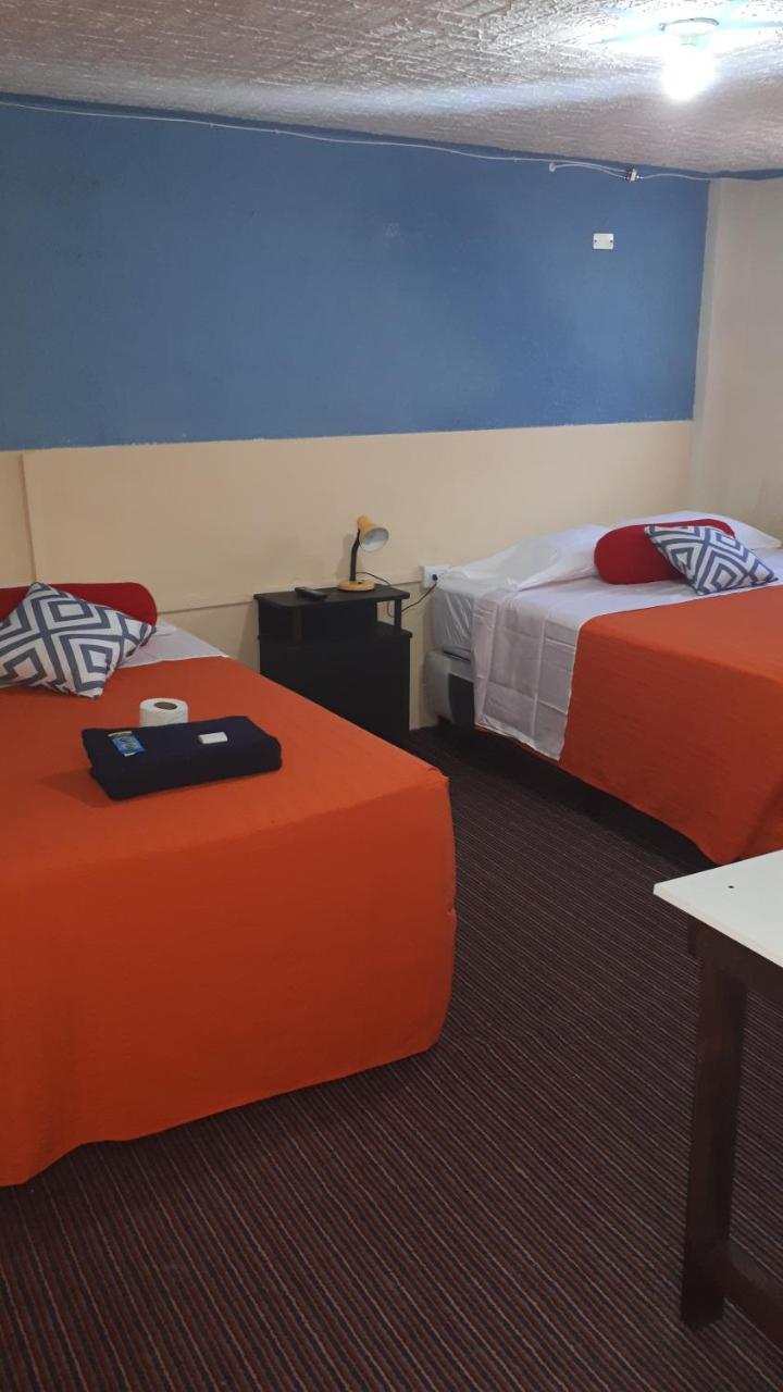 Hotel Kasa Kamelot 2 Quetzaltenango Bagian luar foto