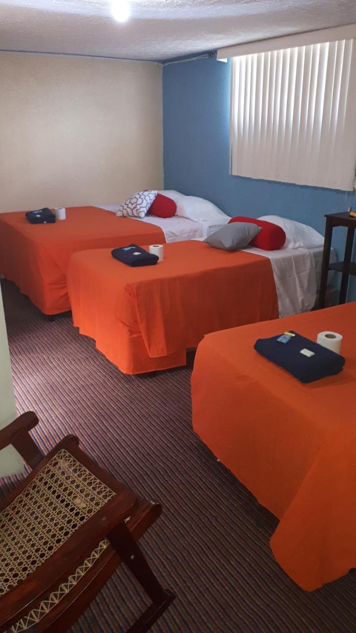 Hotel Kasa Kamelot 2 Quetzaltenango Bagian luar foto