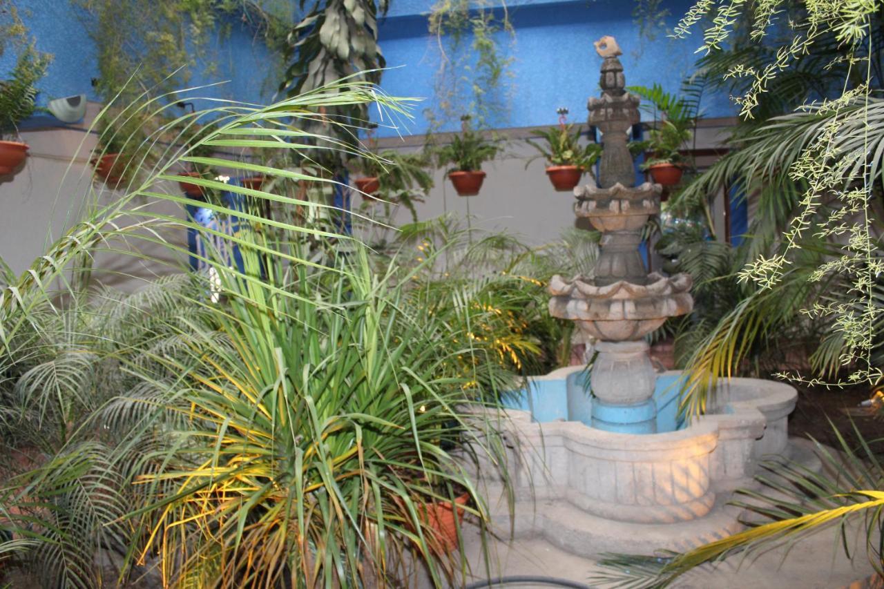 Hotel Kasa Kamelot 2 Quetzaltenango Bagian luar foto