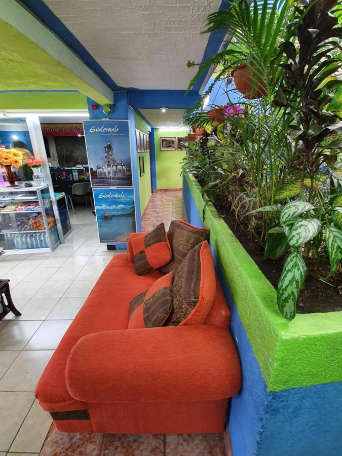 Hotel Kasa Kamelot 2 Quetzaltenango Bagian luar foto