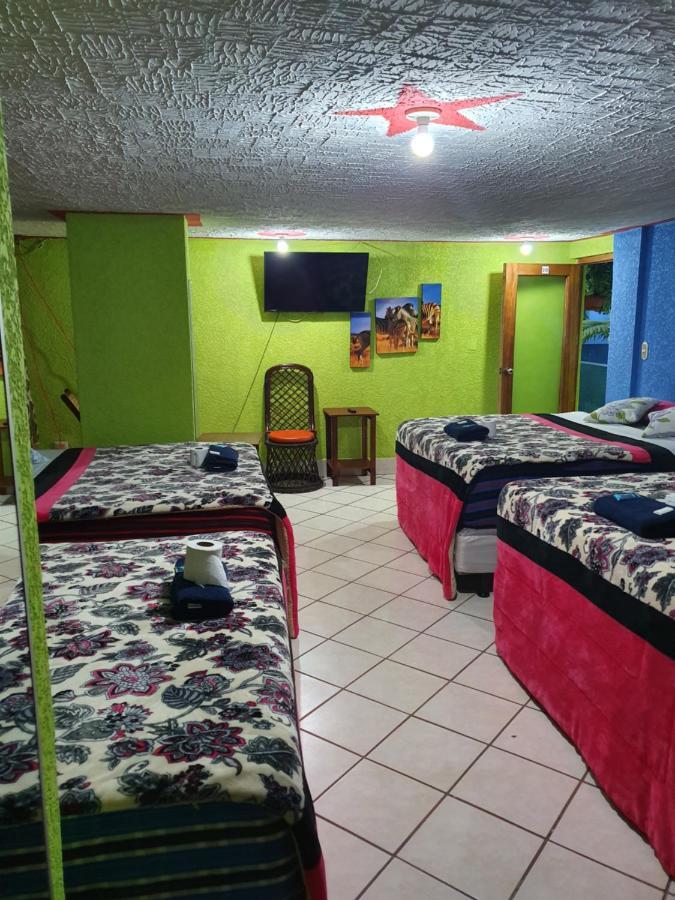 Hotel Kasa Kamelot 2 Quetzaltenango Bagian luar foto